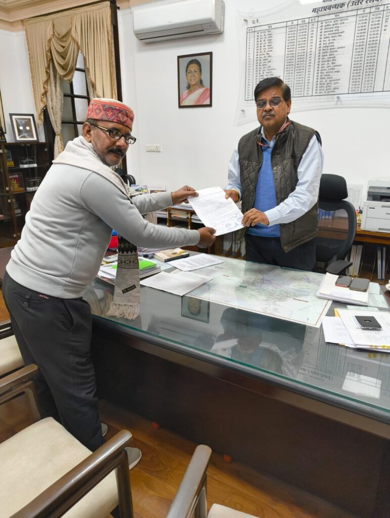 बादशाहपुर स्टेशन के पूरब में अंडरपास निर्माण की मांग