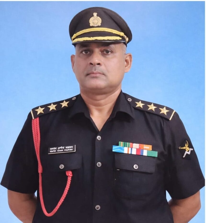 अपने गांव के विकास की लड़ाई लड़ रहा एक रिटायर्ड सेना अधिकारी