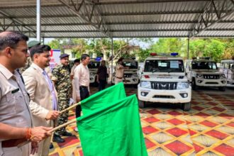 धनबाद पुलिस को मिले 40 नए वाहन, गश्ती और सुरक्षा व्यवस्था होगी और मजबूत