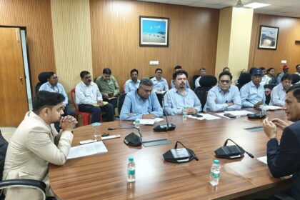 हाई रिस्क साइट से परिवारों को बेलगड़िया शिफ्टिंग तेज करने का निर्देश, उपायुक्त की अध्यक्षता में संयुक्त बैठक