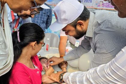 बच्चों को "दो बूंद जिंदगी की" पिलाकर डीडीसी ने किया पल्स पोलियो अभियान का शुभारंभ