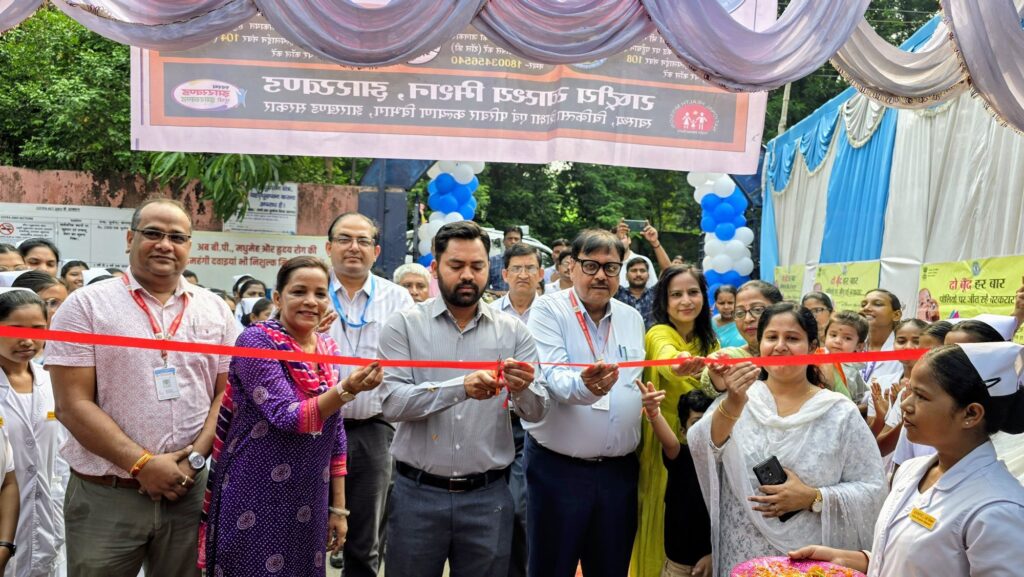 बच्चों को "दो बूंद जिंदगी की" पिलाकर डीडीसी ने किया पल्स पोलियो अभियान का शुभारंभ
