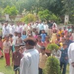 नारायण ज्ञान धाम में पूर्व पुलिस महानिरीक्षक बीपी त्रिपाठी ने किया ध्वजारोहण