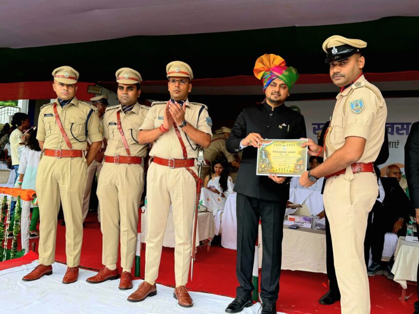 जोगता थाना प्रभारी पवन कुमार के सराहनीय कार्य को मिला सम्मान
