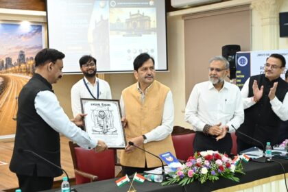 न्यायधीशों, शिक्षाविदों और अर्थशास्त्रियों ने सर्वसम्मति से एक देश, एक चुनाव का किया समर्थन