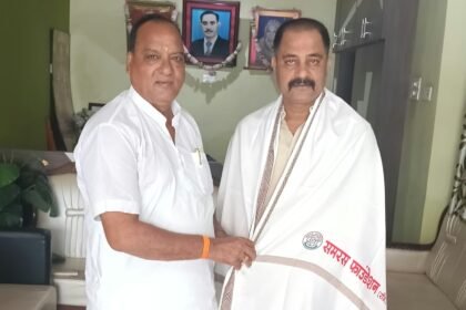 समरस फाउंडेशन ने किया भाजपा युवा नेता अखिल मिश्रा का सम्मान