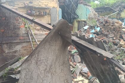 भोर की खामोशी चीखों में बदली: सिजुआ में धंसी धरती, मलबे में दबकर 10 वर्षीय विक्रम की मौत; 25 परिवारों पर टूटा बेघर होने का संकट