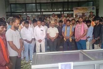 75 घंटे बाद शव का अंतिम संस्कार, मुआवजा और पुनर्वास पर बनी सहमति; विधायक के पहुंचते ही फिर गरमाया माहौल