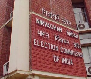 SIR विवाद में भूचाल: 13 करोड़ नाम हटने पर बवाल, ECI में 14 बार आंतरिक मतभेद का खुलासा; मामला सुप्रीम कोर्ट पहुंचा, CJP का CEC ज्ञानेश कुमार को 48 घंटे का अल्टीमेटम