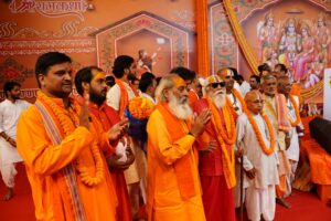 पिता के वचन की मर्यादा के लिए श्रीराम ने त्यागे राजमहल के सुख : आचार्य शांतनु जी महाराज