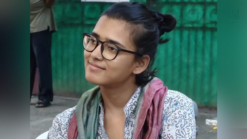 नेहा बोरा याचिका दिल्ली हाईकोर्ट