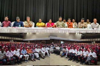 दुर्गा पूजा पर धनबाद में सुरक्षा का कड़ा पहरा, हर पंडाल में पुलिस की तैनाती; DJ पर रहेगा प्रतिबंध