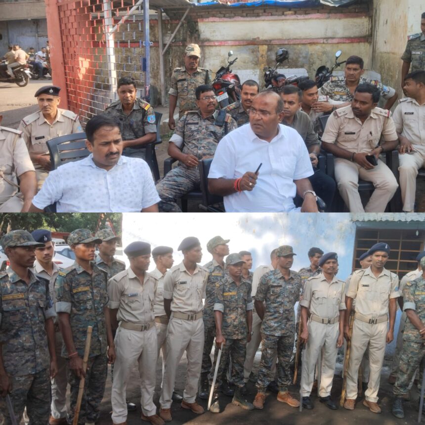 कतरास में दुर्गा पूजा मेले की सुरक्षा को लेकर पुलिस सतर्क, थानेदार प्रवीण कुमार ने जवानों को दिए दिशा-निर्देश