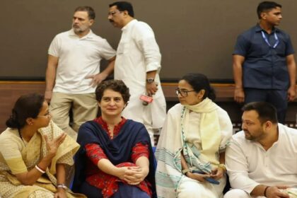 राहुल गांधी के आवास पर INDIA ब्लॉक की हाई-टी मीटिंग और SIR विवाद