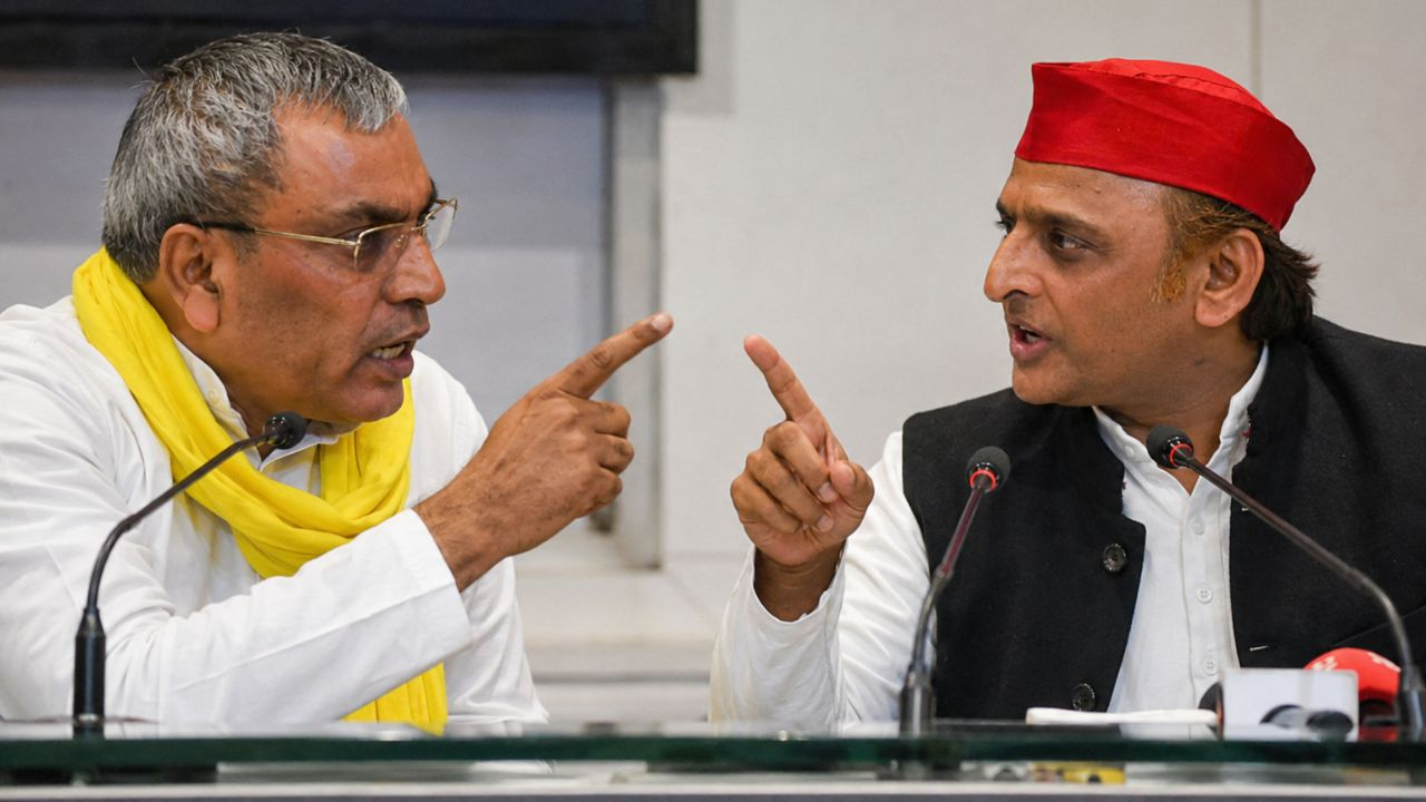 कन्नौज में खाली कुर्सियों पर राजभर का तंज, अखिलेश से बोले- हैसियत पता चल गई
