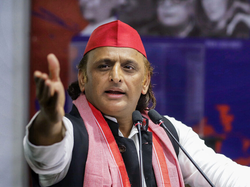 फतेहपुर MLC चुनाव में बूथ लूटने का आरोप, अखिलेश यादव ने BJP पर उठाए सवाल