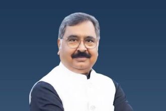 गोरखपुर MLC हार के बाद संजय त्रिपाठी बोले- अखिलेश और सपा को समर्पित जीवन