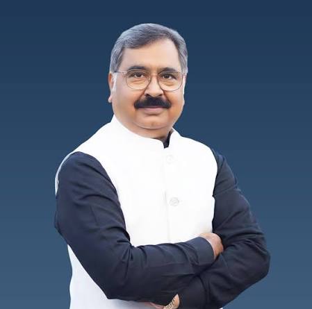 गोरखपुर MLC हार के बाद संजय त्रिपाठी बोले- अखिलेश और सपा को समर्पित जीवन