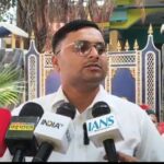 मैनपुरी में विधान परिषद चुनाव के दौरान मतदाता का वोट पहले ही पड़ने का आरोप