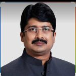 Raja Bhaiya को सोशल मीडिया पर धमकी मिलने से जुड़ा समाचार ग्राफिक