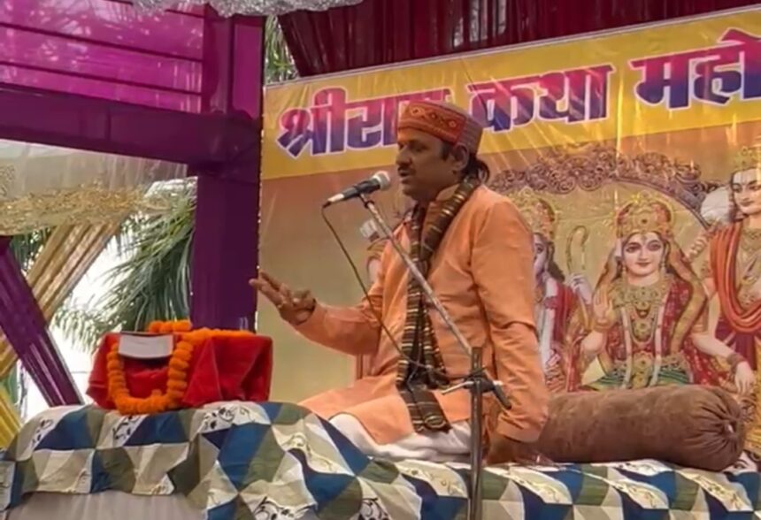 कपूरपुर में श्रीराम कथा के प्रथम दिन उमड़ी श्रद्धालुओं की भारी भीड़