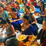 घाटकोपर के अम्बे माता मंदिर में 300 कन्याओं ने की मां अम्बे की आरती