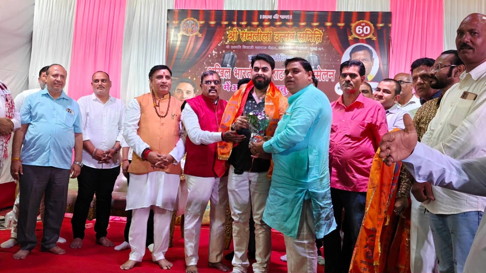विक्रोली में अखिल भारतीय विराट हास्य कवि सम्मेलन व रामलीला भव्यता के साथ सम्पन्न