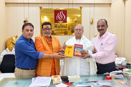 सनातन संस्कृति के संरक्षण एवं संवर्धन के लिए लल्लन तिवारी का सम्मान